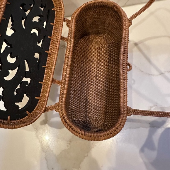 Handcrafted Rattan Bag - Picture 7 of 15